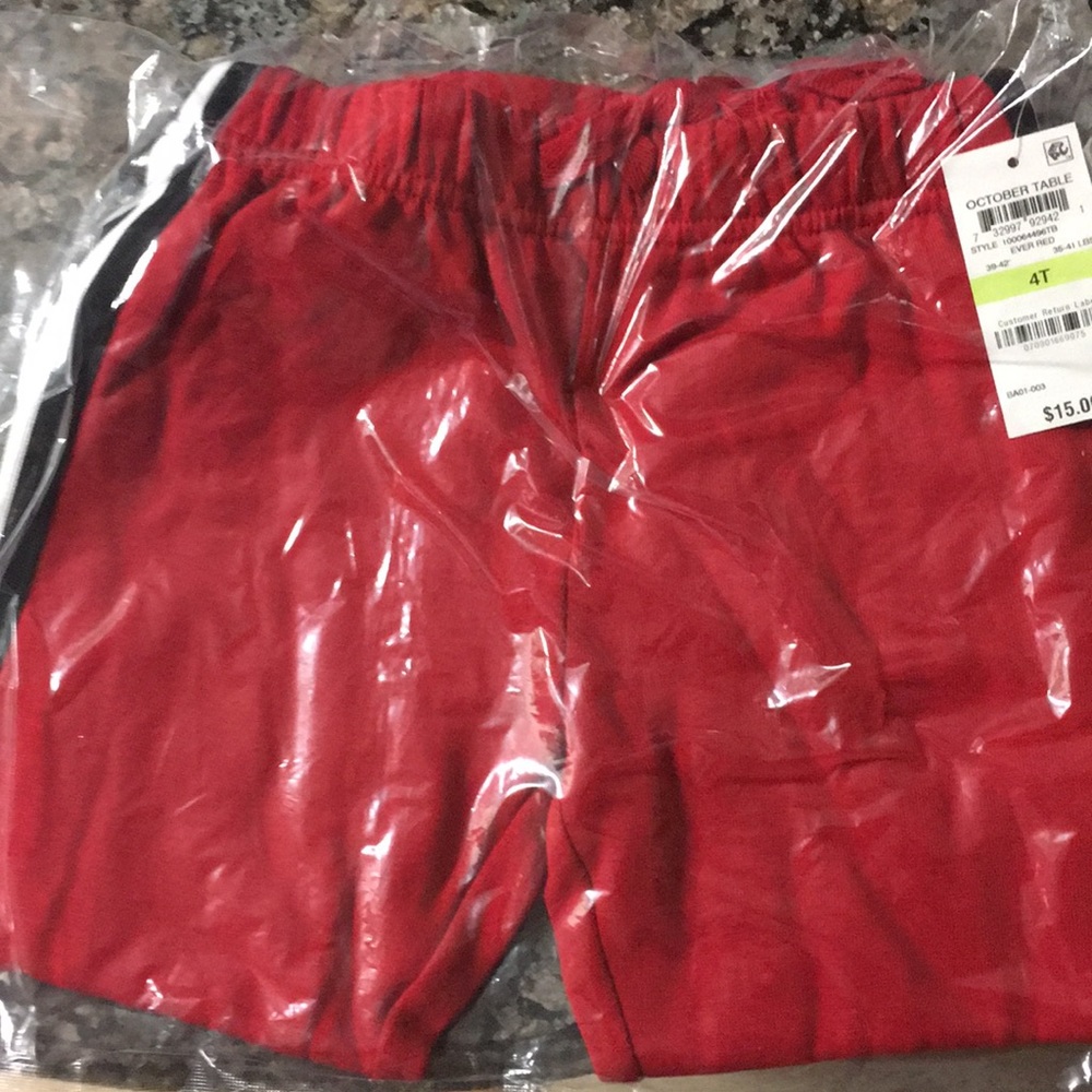 First impressions sweatpants